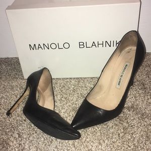 Manolo Blahnik Black Leather Pointy Pumps Heels Size 35.5
